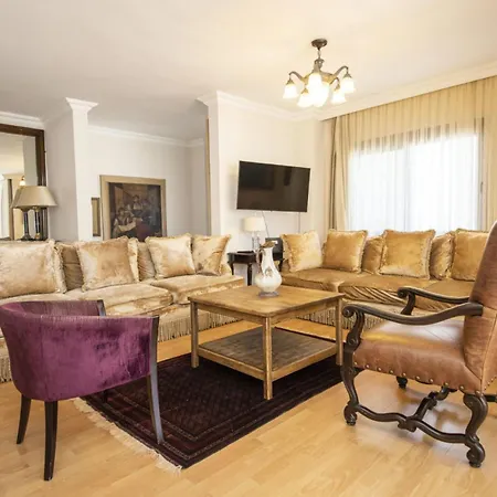 W Ac- Balcony - Backyard -5 Mins فيلة