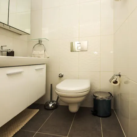 빌라 W Ac- Balcony - Backyard -5 Mins